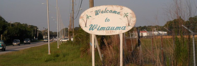 Welcome to Wimauma street sign.